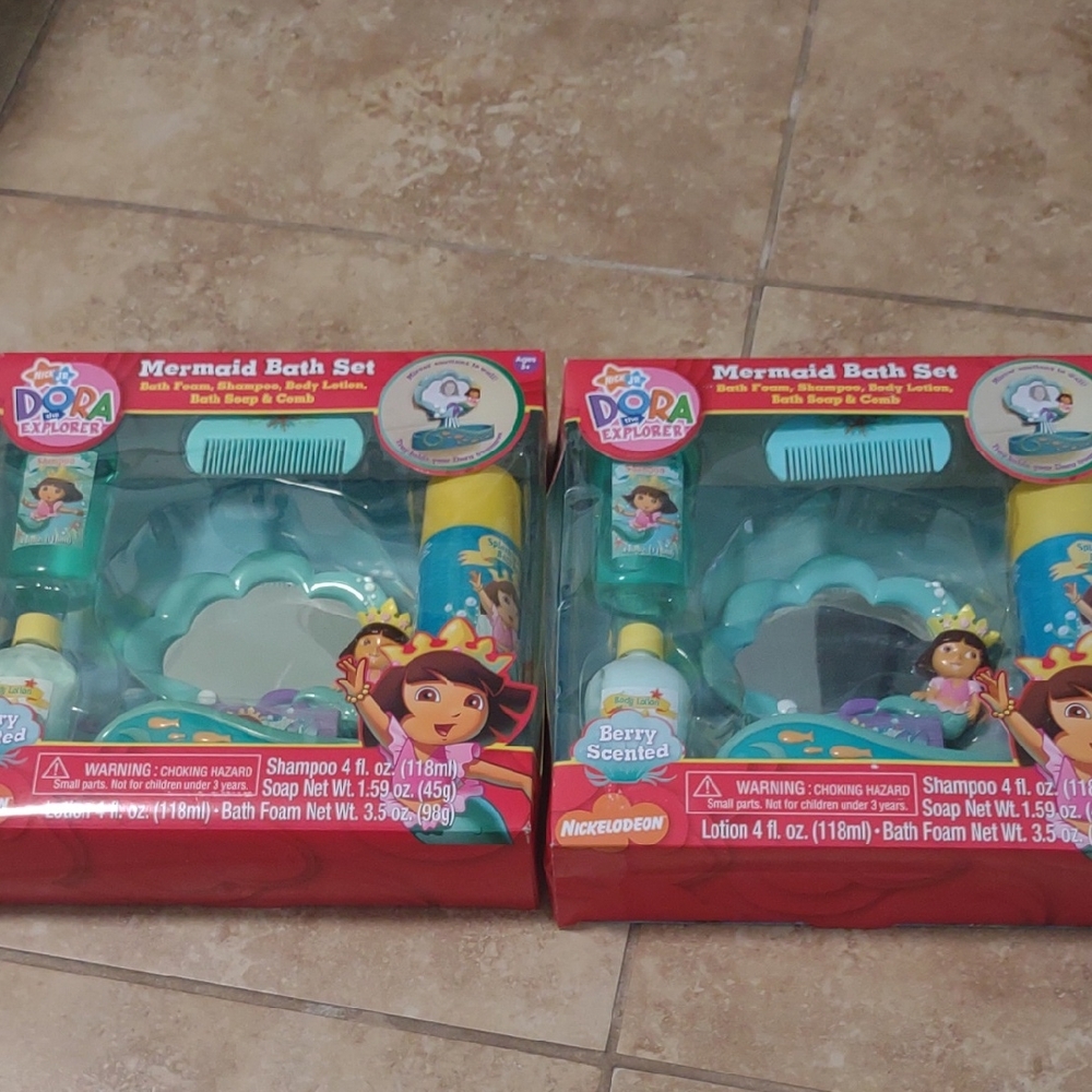 Nickelodeon - Dora Mermaid Bath Set (2)